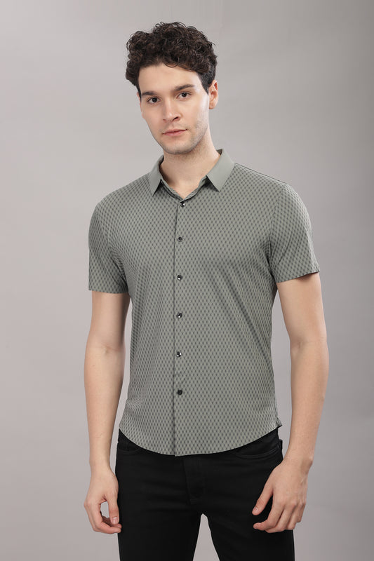 grey stretchable half sleev shirt